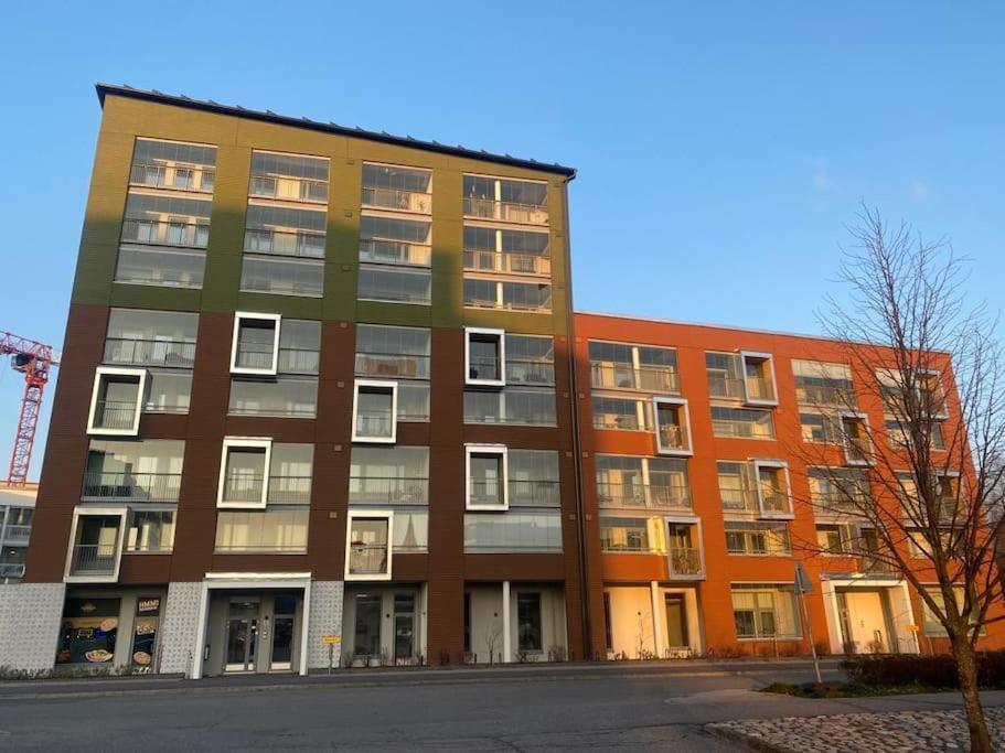 Modern Two Bedroom Apartment Near Helsinki Airport فانتا المظهر الخارجي الصورة